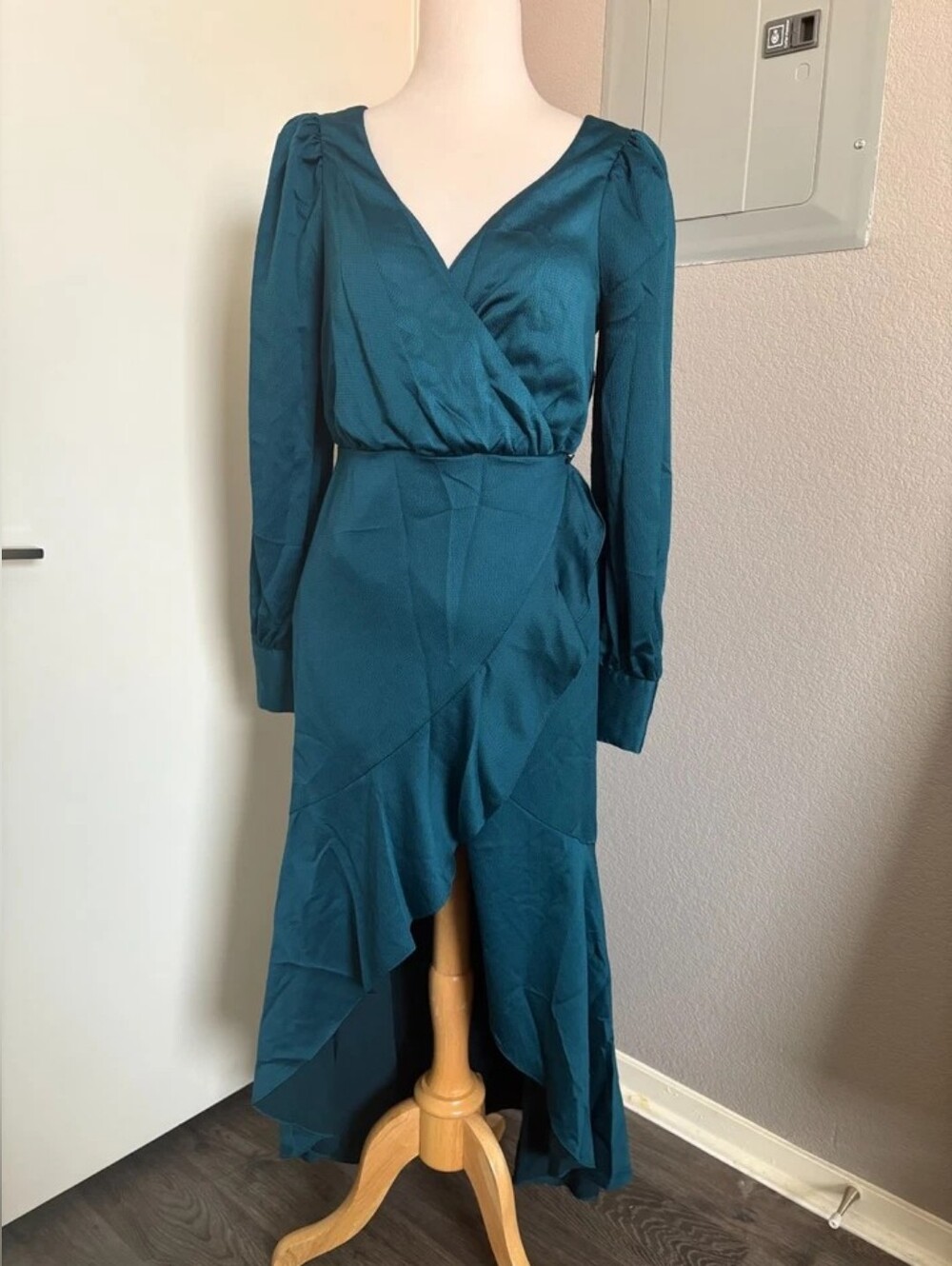Teal Wrap-Style Long Sleeve Dress - Brand Unspecified